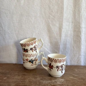 3 cups and saucers Lyonnais polychrom